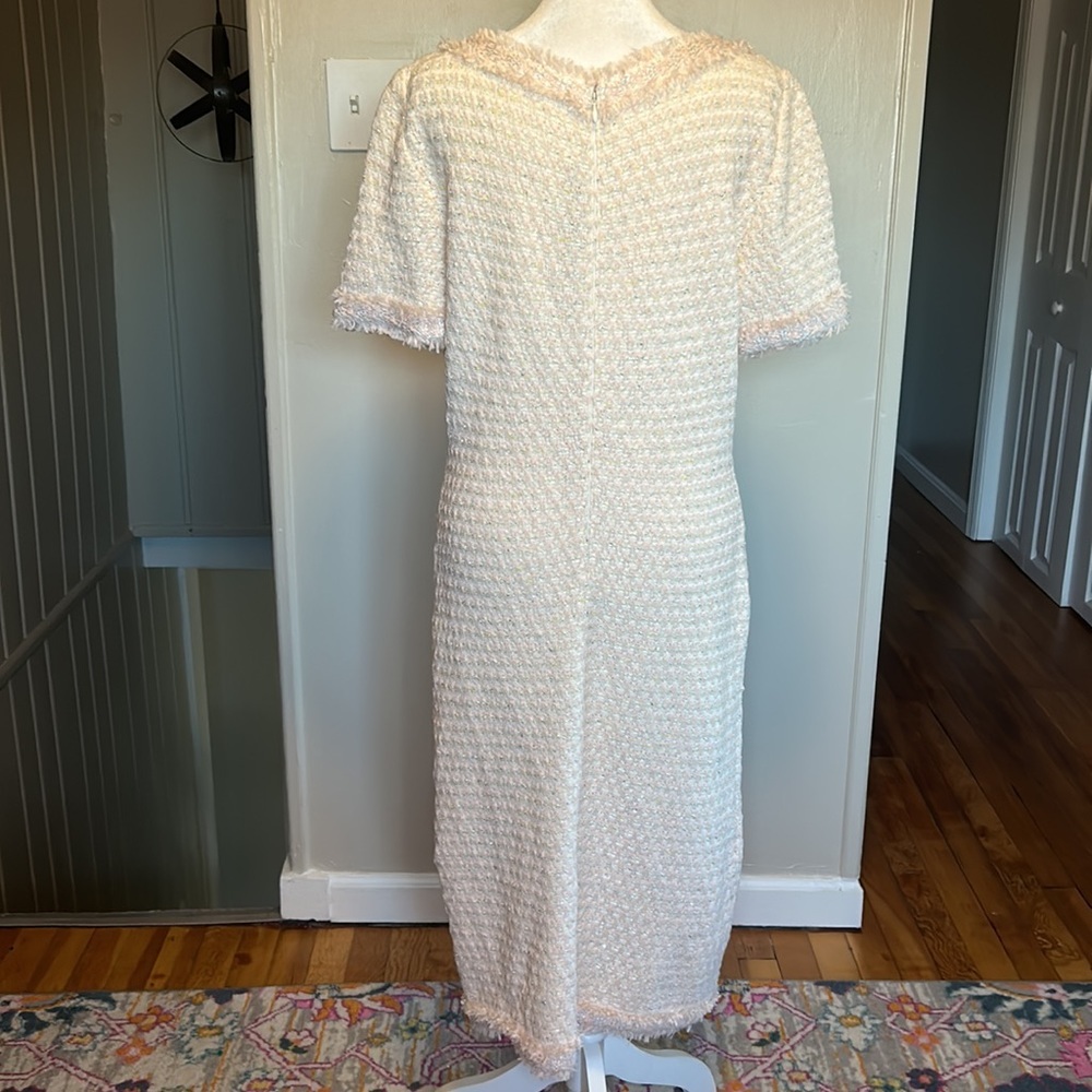 St.John Tweed Sheath Dress Pink  French Rose Combo With Silver Metallic Size 10 - Picture 10 of 16